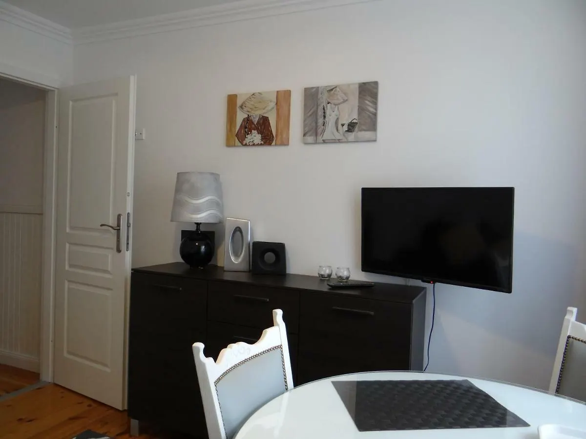 公寓 Bialy Apartament 6-8 Osob Plus Dostawka 格但斯克 波兰