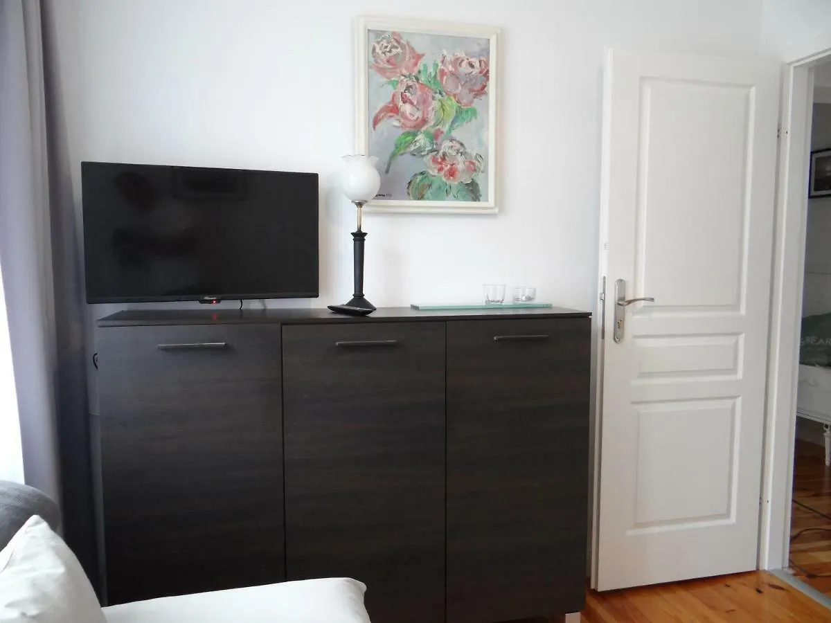 Biały Apartament 6-8 osób plus dostawka Gdańsk 0*,